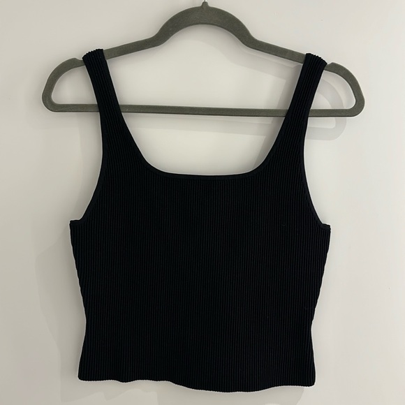 Babaton cropped ribbed top - Picture 1 of 2